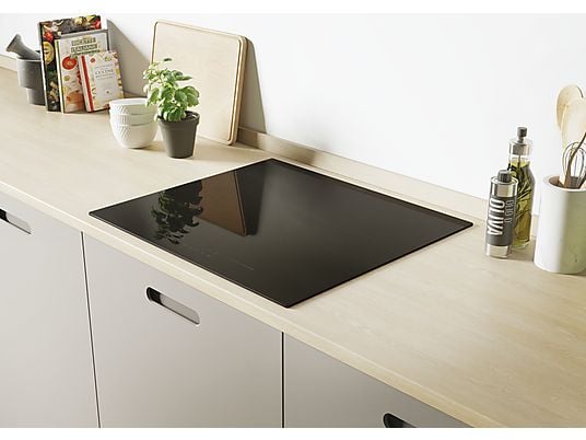 Placa inducción - Candy CI633MCBB, 3 Zonas, Zona grande de 29 cm, Negro
